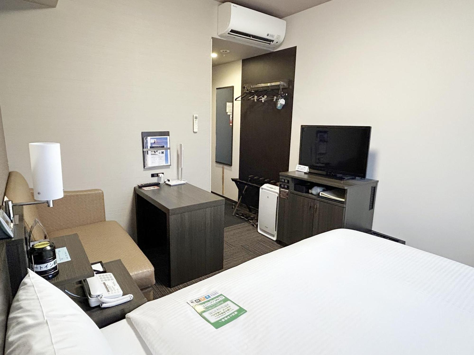 Hotel Route-Inn Sabae -Kokudou 8 Gou- Ngoại thất bức ảnh