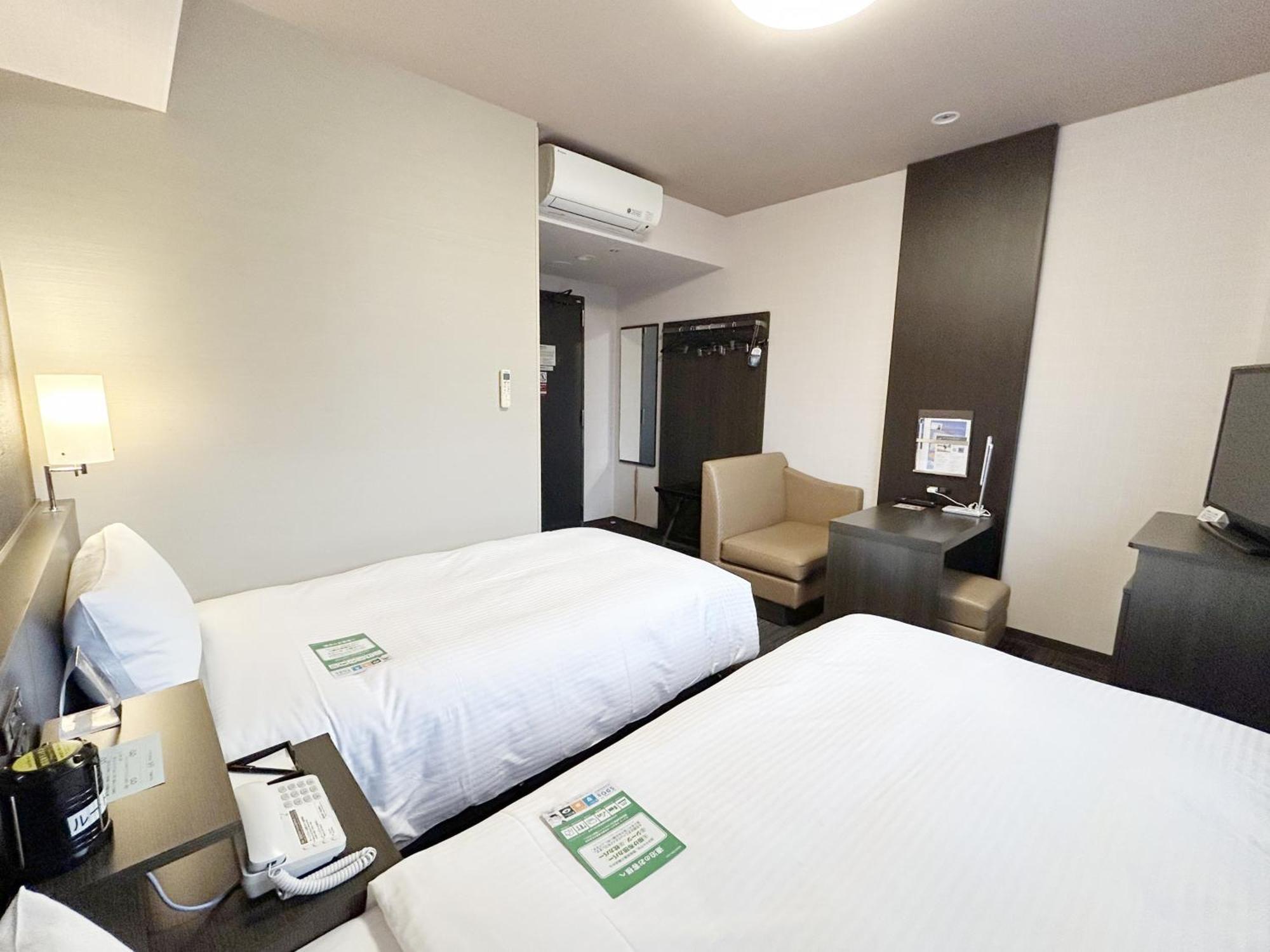 Hotel Route-Inn Sabae -Kokudou 8 Gou- Ngoại thất bức ảnh