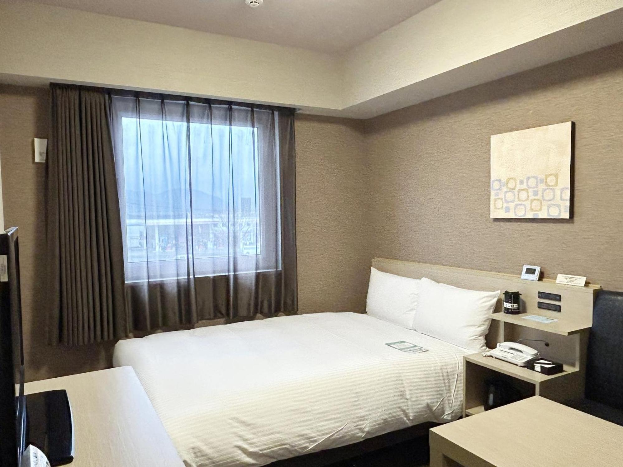 Hotel Route-Inn Sabae -Kokudou 8 Gou- Ngoại thất bức ảnh